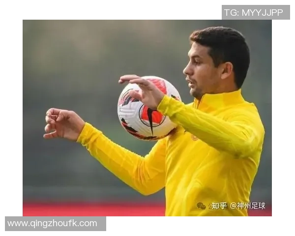 足球名将好带你领略绿茵场上的传奇故事与精彩瞬间